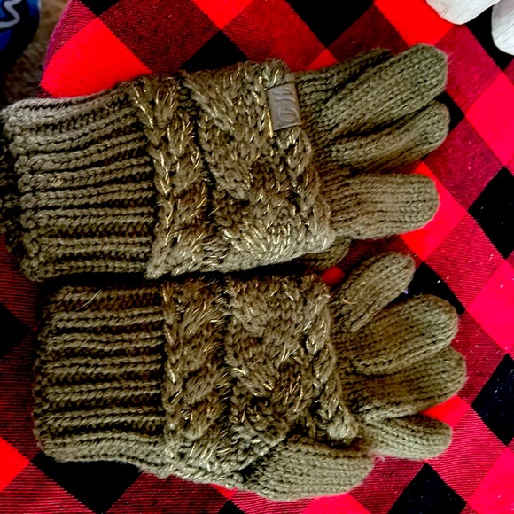 Harley Davidson green woman’s gloves - Picture 1 of 3